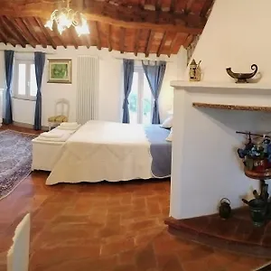 https://bb-la-rosa-nel-verde.it-tuscanyhotel.com