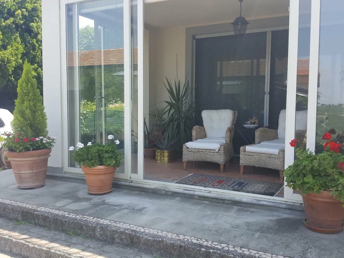 La Terrazza Sui Vigneti-Rovescala Bed and Breakfast San Damiano al Colle Bed & Breakfast