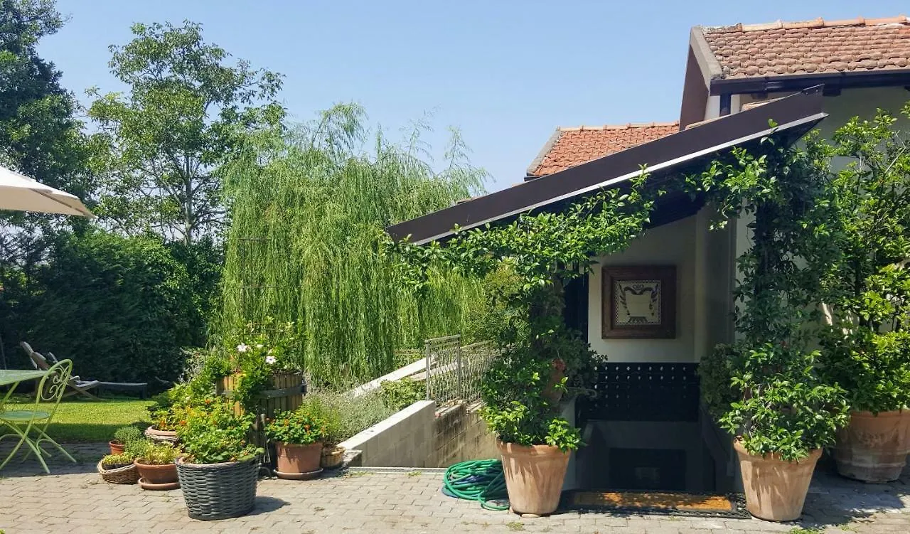 La Terrazza Sui Vigneti-Rovescala Bed and Breakfast San Damiano al Colle