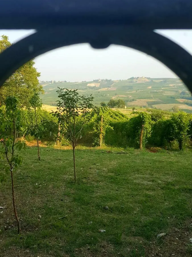 Bed & Breakfast La Terrazza Sui Vigneti-Rovescala Bed and Breakfast San Damiano al Colle